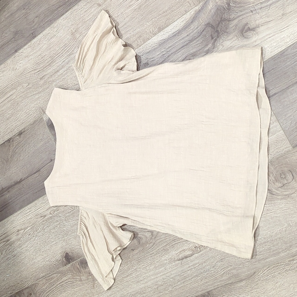 JM Collection Cold Shoulder Top - Picture 11 of 11